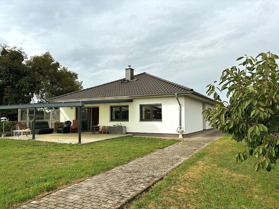 RARITÄT! Bungalow in idyllischer Lage von Magdeburg mit großem Grundstück und vielen Möglichkeiten