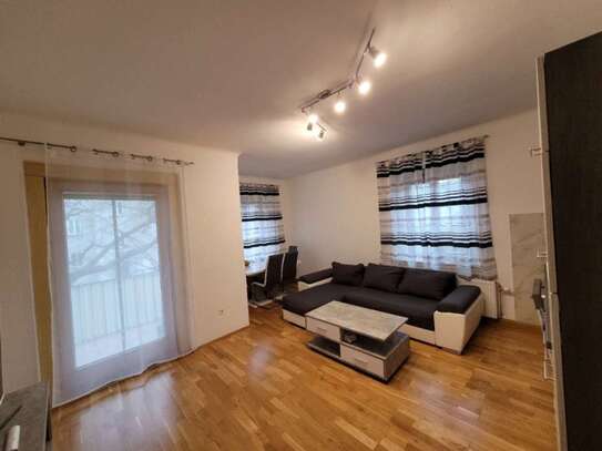 moderne 1,5 Zimmer Wohnung mit Südbalkon in