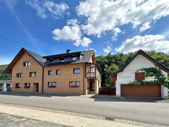 Dreifamilienhaus mit Garage im Saarbachtal Kirchsahr