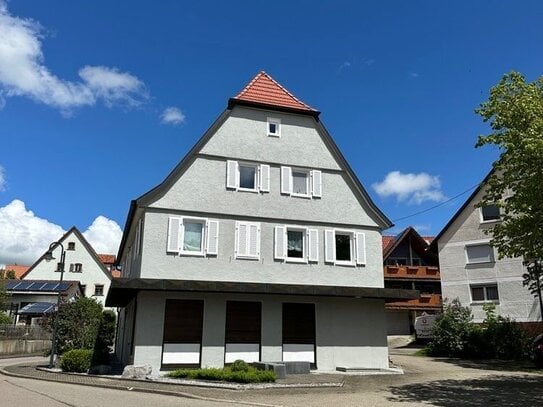 Moderne 2-Zimmer-Wohnung in Münsingen-Böttingen zu vermieten