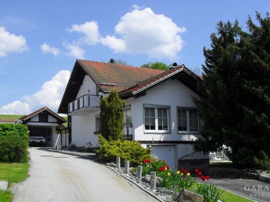 Gepflegtes Einfamilienhaus mit liebevoll angelegtem Garten und toller Home-Office-Möglichkeit!