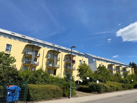 1-ZKB Apartment mit Terrasse und Stellplatz