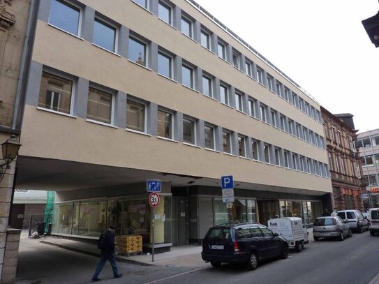 Büro-/Praxisräume zentral in Neustadt Innenstadt