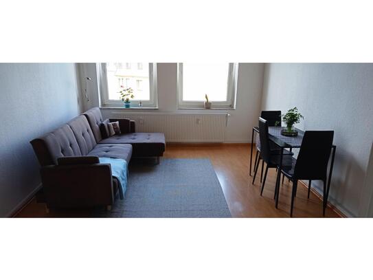 2-Zi.-Whg., neu renoviert, Balkon und EBK in Bochum