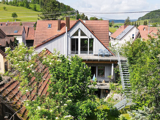 Charmantes Haus mit ca. 300 m², hier genießen Sie jeden Tag ein Stückchen Urlaub