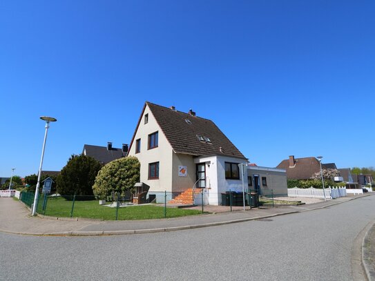 Einziehen und loslegen! Haus mit 3 Einheiten auf ca. 180m² Wfl. in Top-Lage von Grömitz