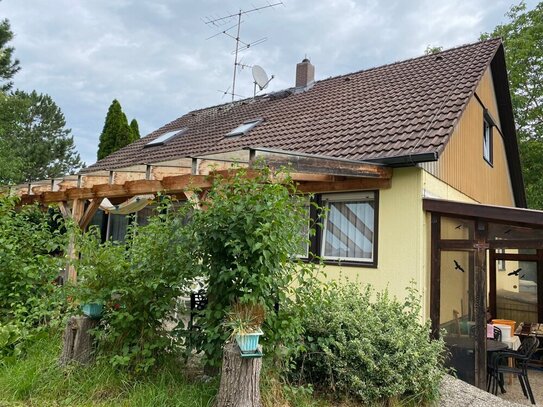 reserviert - Freistehendes Einfamilienhaus in Fertigbauweise, ruhiger, familienfreundlicher Lage in Villingendorf