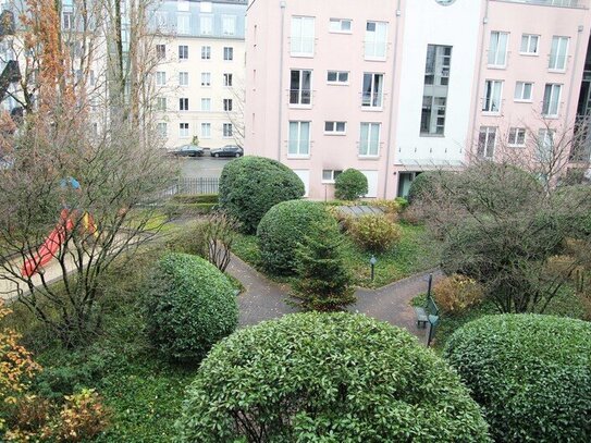 Schöne vier Zimmer Wohnung in Frankfurt am Main, Westend-Nord