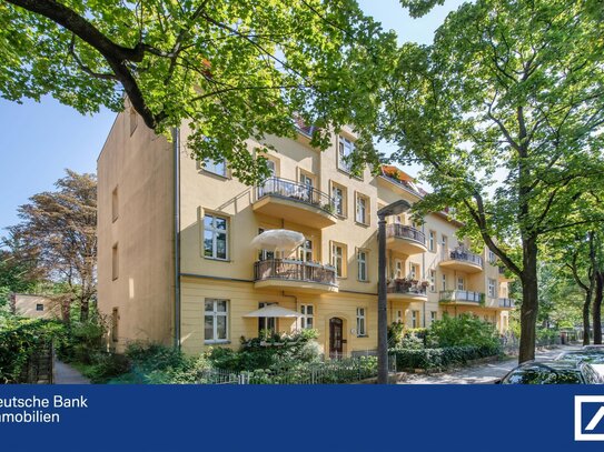 Stilvoll in der Beletage im sanierten Gründerzeithaus - mit Balkon und großer Wohnküche