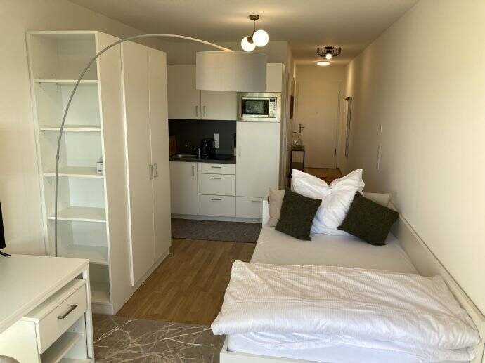 Neuwertiges modernes und schön möbliertes 1-Zimmerwohnung in Friedrichshain. - Foto 1