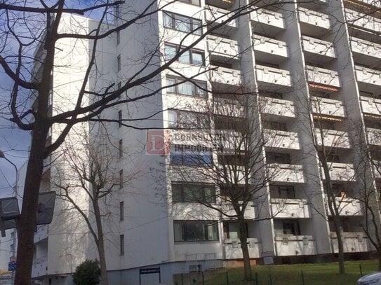 Top!! 2-Zimmer-Mietwohnung mit Skyline-Blick in F-Sachsenhausen