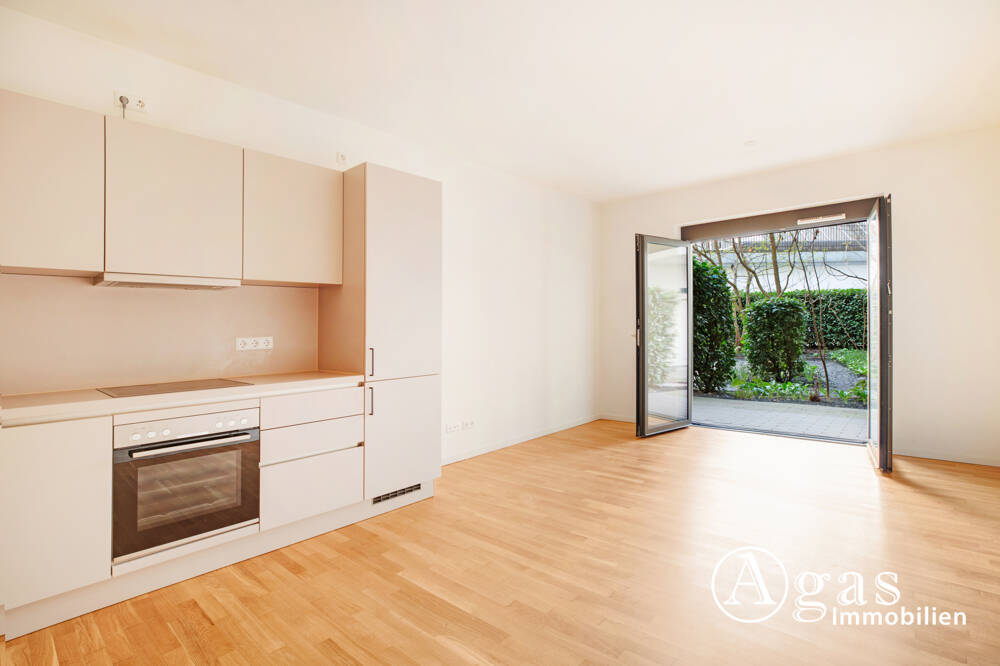 SCHÖN KÜHL TROTZ SOMMER! 2 Zimmer Erdgeschoss Wohnung mit ca. 52m² und Terrasse in Berlin-Mitte! - Photo 1