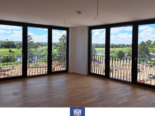 Extravaganter Wohntraum mit großem Balkon und einzigartigem Elbblick! Erstbezug!