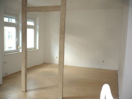 Freisenbruch: 105 m² Maison., 3 R + Büro, 2 Bäd., off. Küche, renov., Gar. mögl.