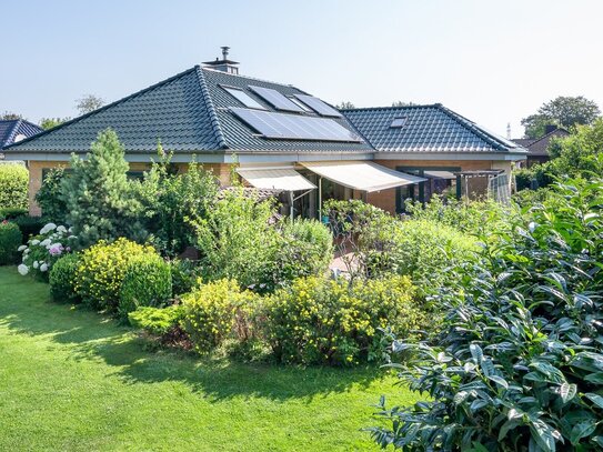 Gepflegter Bungalow in grüner Wohnsiedlung und zentraler Lage