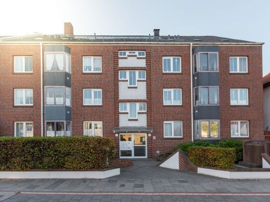 Zentral gelegene 3-Zimmer-Wohnung in Bremerhaven-Lehe mit Balkon