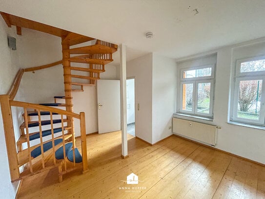 Charmantes Hinterhaus: 3-Raumwohnung über 3-Etagen - Ideal für Singles oder Paare!