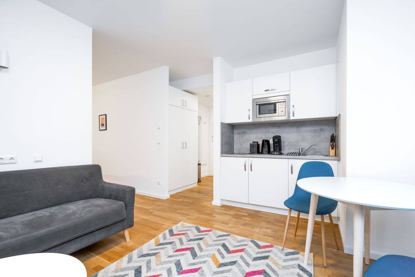 Ankommen und wohlfühlen: Möbliertes Apartment mit kluger Raumlösung - Foto 1