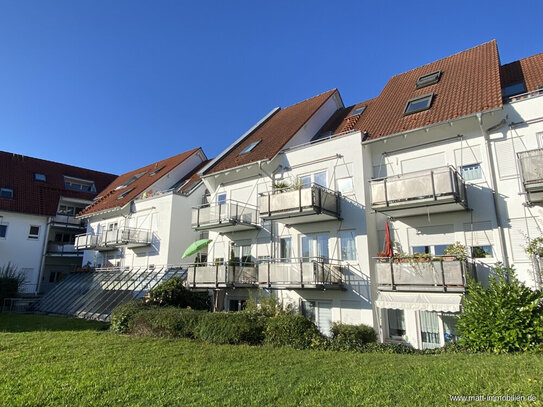 Vermietet 2 Zimmer Wohnung mit sonnigem Balkon im Hochparterre in Markelfingen