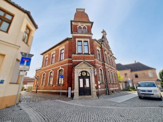 Vermietetes Ärztehaus in Coswig (Anhalt) - Denkmalimmobilie mit Elbblick