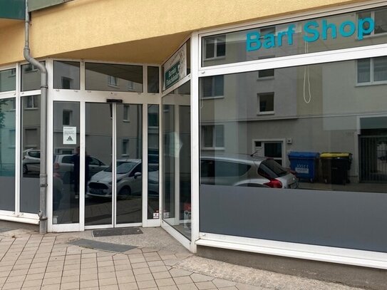 ***Ladenfläche mit Schaufenster in Magdeburg-Sudenburg***