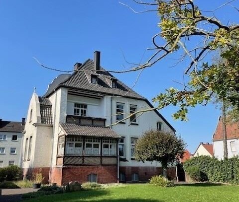 Ein-Zweifamilienhaus mit großem Grundstück in der Wallfahrtsstadt Werl