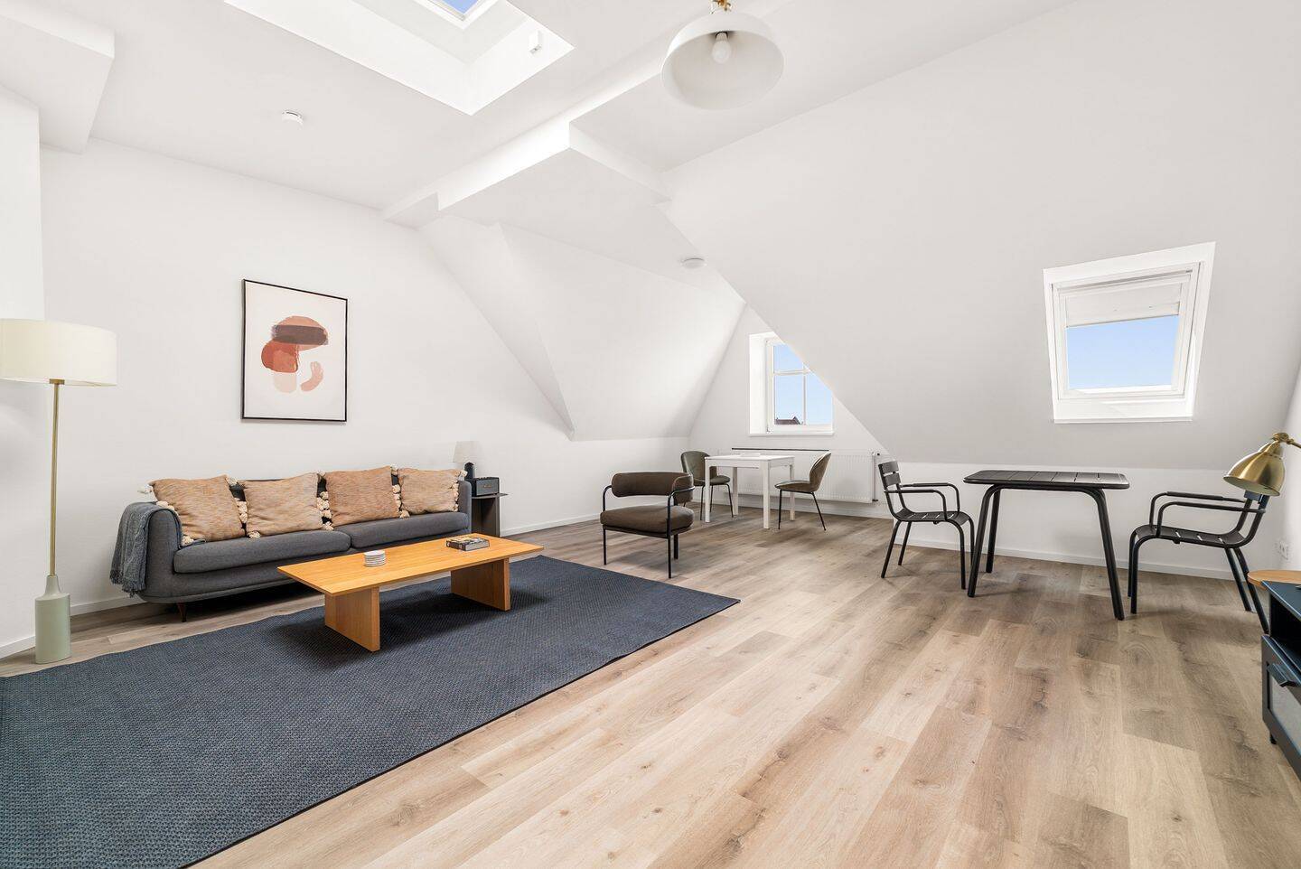 Großzügige und sonnige 2-Zimmer-Wohnung in Neukölln - voll möbliert - Photo 1