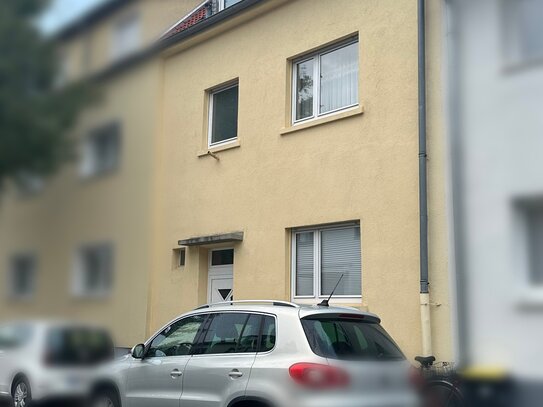 *PRIVAT // PROVISIONSFREI* - Reihenmittelhaus in Friesenheim - Toplage!