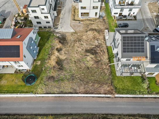 IMMORath.de - Attraktives Baugrundstück ein Doppelhaus in ruhiger Lage