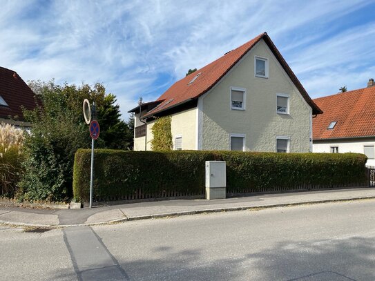 Haus mit viel Potential & Grund