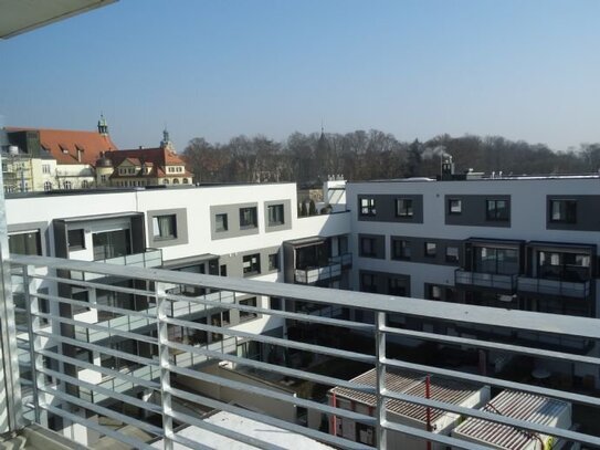 Ruhiges Appartement im Zentrum von Regensburg mit Balkon und Blick auf das fürstliche Schloss