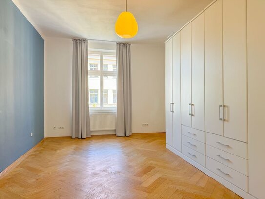 *** Altbaujuwel *** 3-Zimmer-Wohnung im denkmalgeschützten Altbau im sanierten Zustand ***