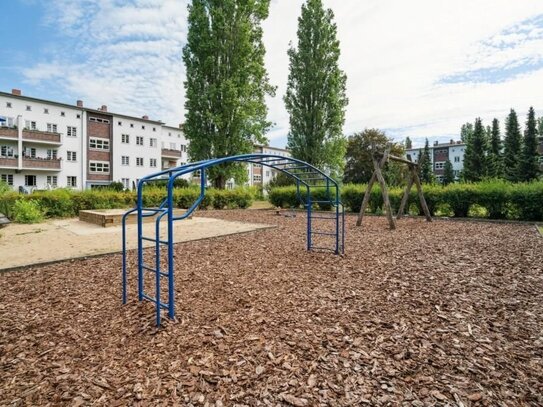 Vermietete Wohnung im denkmalgeschützten 'Pfahler Block', 13403 Berlin