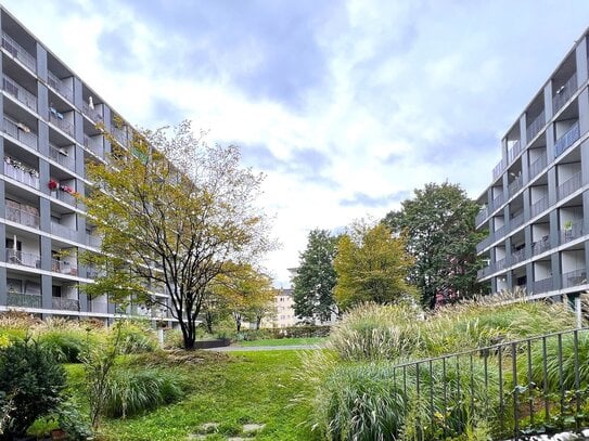 Große Loftwohnung mit großer Terrasse mit bestem Preis-Leistungsverhältnis Europaviertel