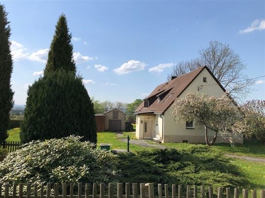 ++Einfamilienhaus in ruhiger, sonniger Lage zum sanieren mit Trinkwasserbrunnen und Fernblick++