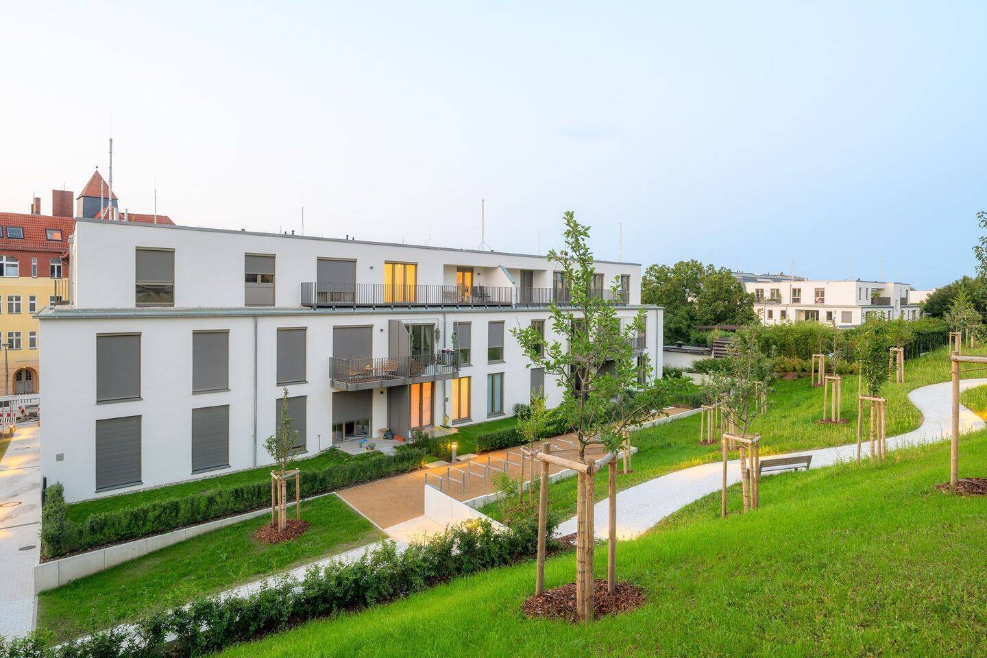 provisionsfrei +++ EBK +++ 3 Zimmer-Dachgeschosswohnung - Foto 1