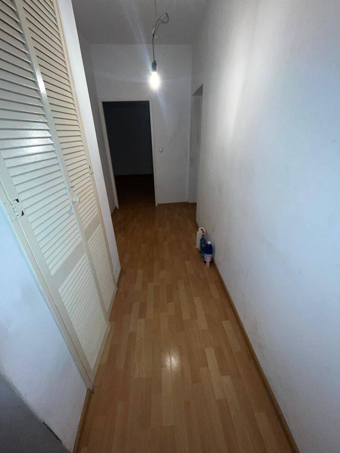 2-Zimmer-Wohnung ca. 62 m² – befristet bis 31.12.2028 – ideal als Mitarbeiterwohnung - Photo 1