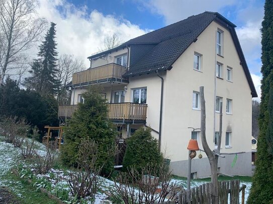 Charmante DG 3-Zi.Maisonettewohn. mit 2 Bädern, Stellplatz und Balkon in sehr guter Lage!