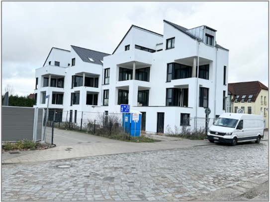 4-Raum Eigentumswohnung mit Gartenanteil im Zentrum von Neubrandenburg