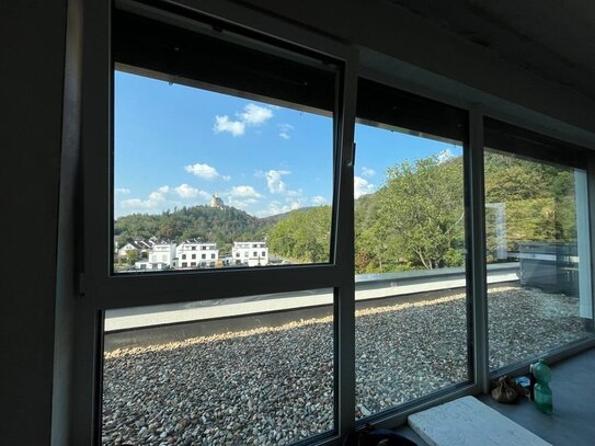 Penthouse - Neubau mit Aufzug und großer Dachterrasse