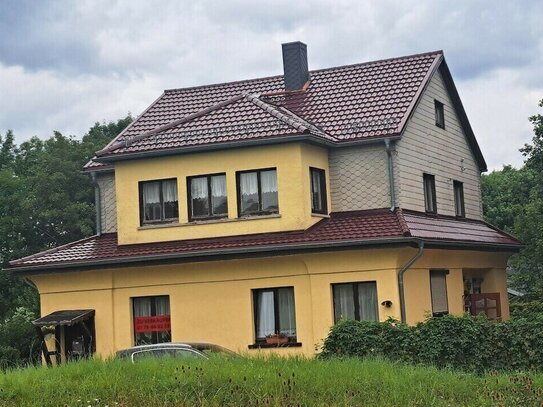 Großes sanierungsbedürftiges Einfamilienhaus in Bad Tabarz