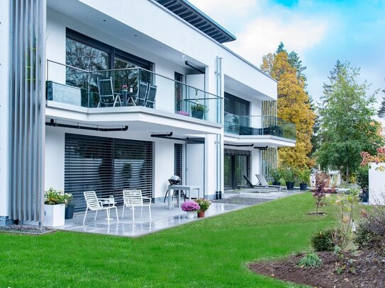 WOHNEN IN TRAUMLAGE - Große Terrasse - kleiner eigener Garten