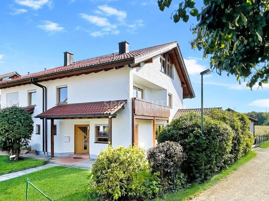 Ihr Platz an der Sonne: Hochwertiges Haus mit attraktivem Weitblick