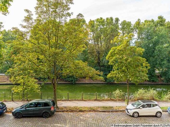 Gepflegte 2-Zimmerwohnung mit West-Balkon und direktem Blick zum Kiehlufer