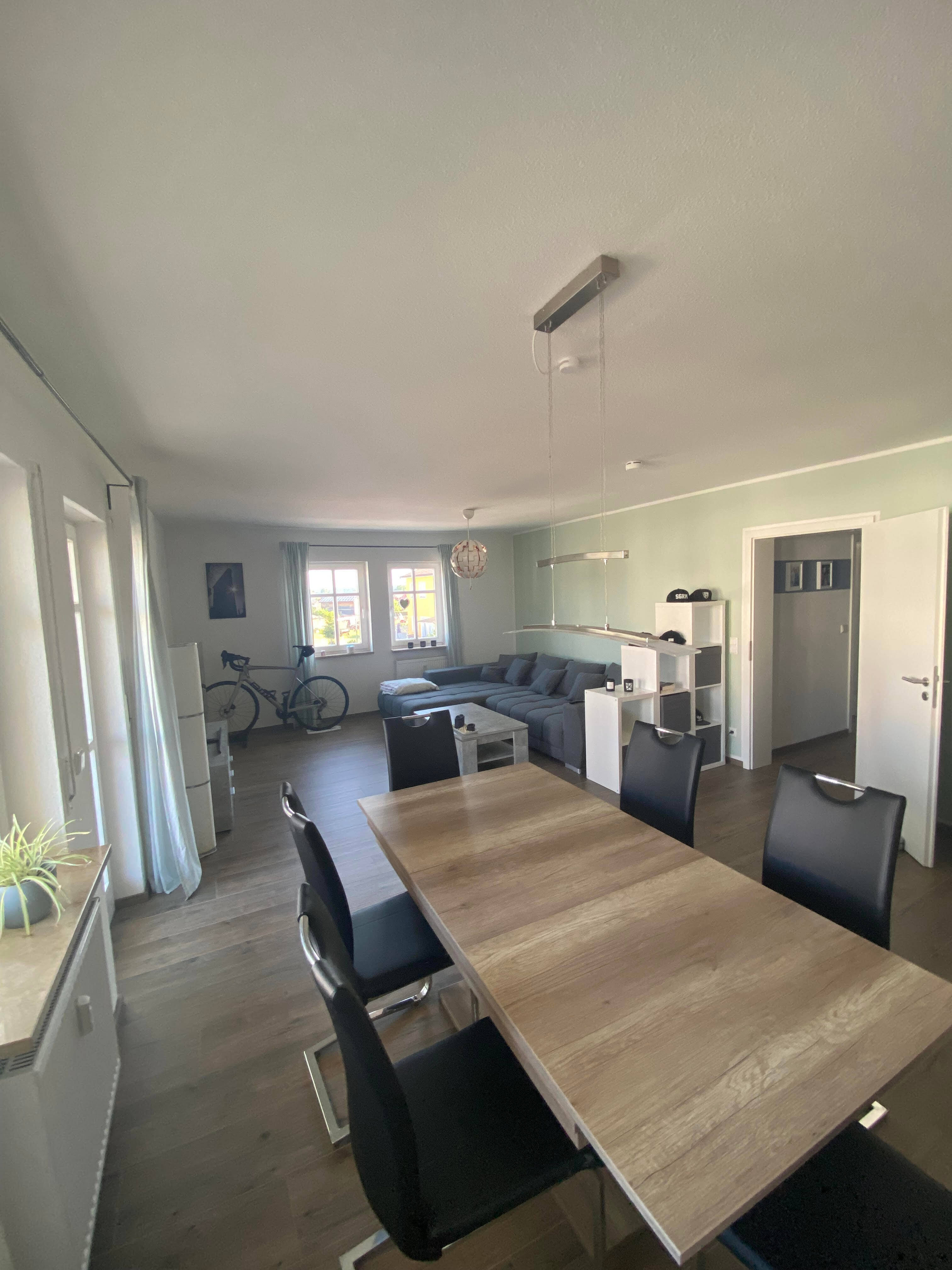                                                               Sch&ouml;ne helle sanierte 3-Zimmer Wohnung                                                       in Röttenbach (Roth)