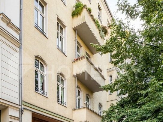 Charmante 2-Zimmer-Altbauwohnung mit Balkon in Prenzlauer Berg