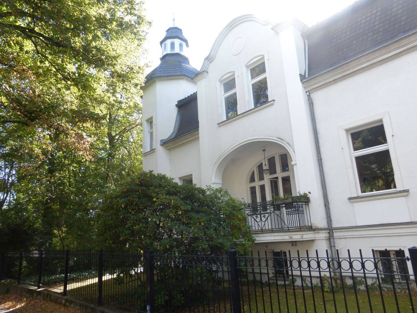 Wohnung im Mehrfamilienhaus - Photo 1