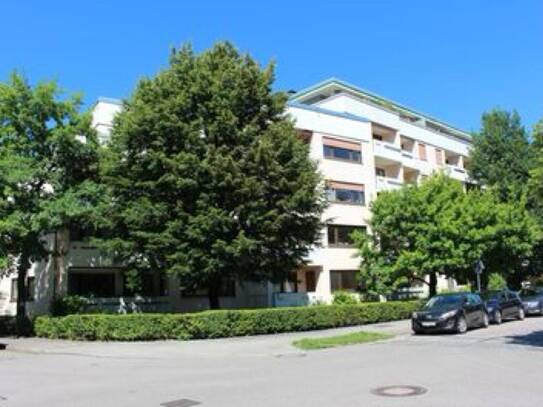 Pures Wohngefühl , charmante 2,5 Zimmerwohnung in Sendling-Westpark, Nähe U6