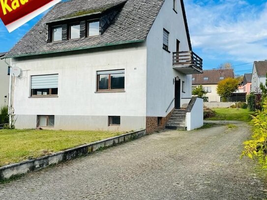 Renovieren Sie Ihr Traumhaus in St. Johann: Lagerhalle, perfekt für Handwerker-Familien!