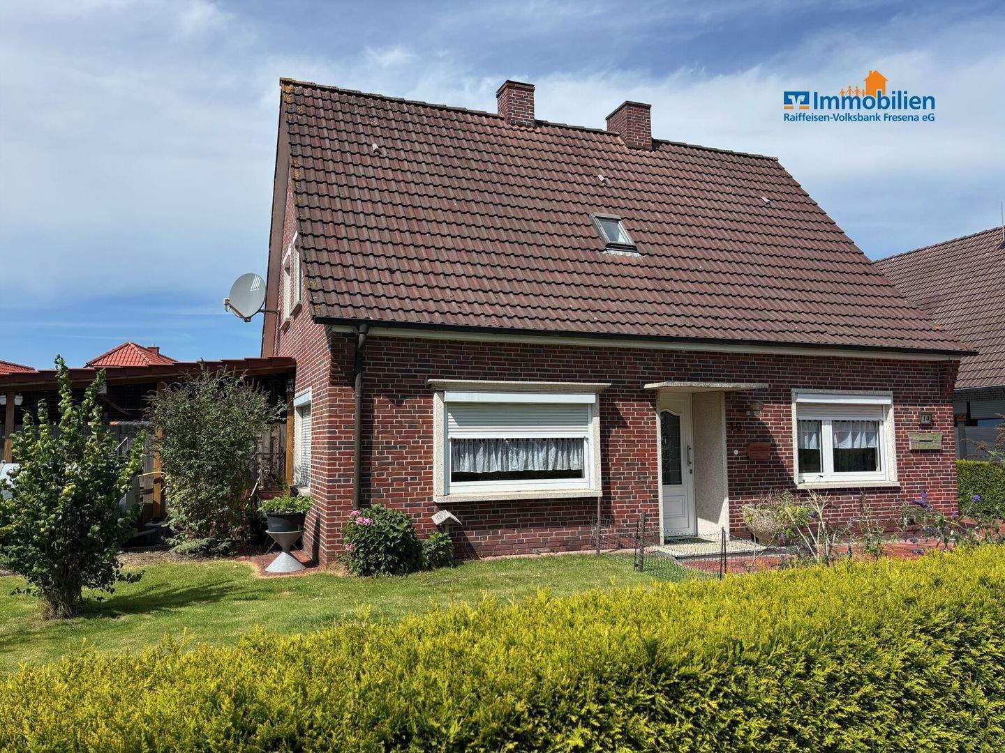 Real Estate Title Image Background